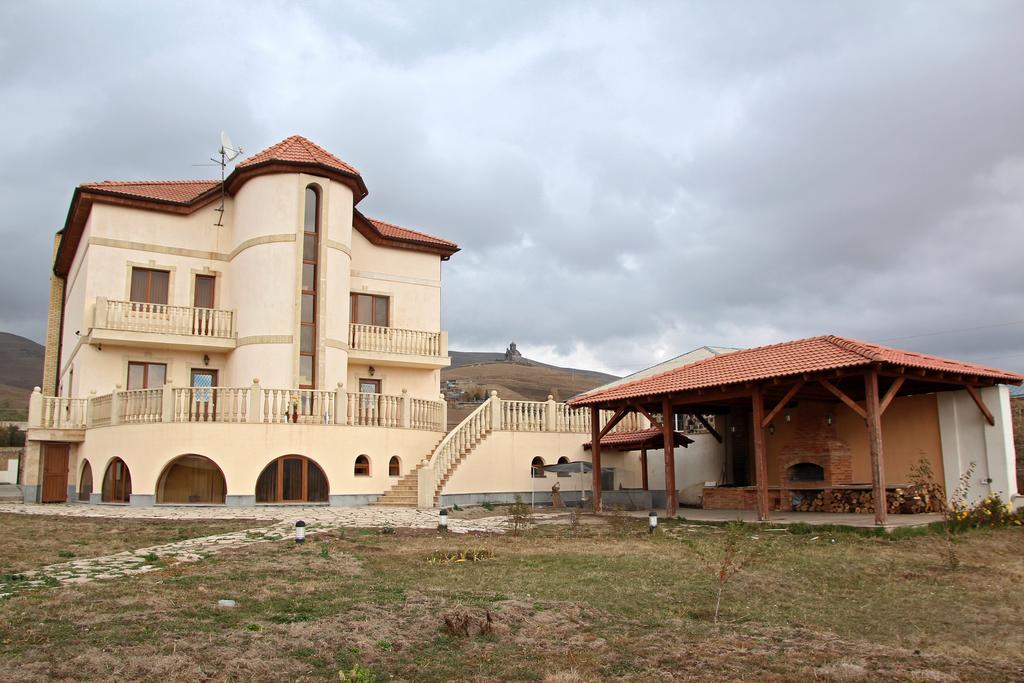 Tsaghkunq Guest House Sevan Dış mekan fotoğraf